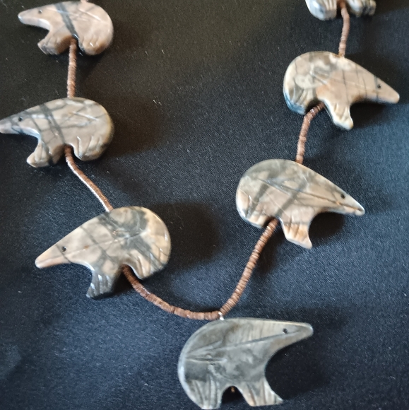 SOLD🎉🎉REDUCED🎉🎉Bear fetish necklace - Picture 3 of 8